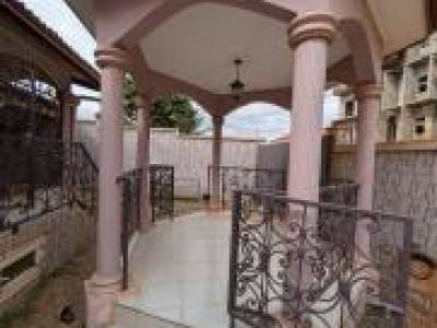 Villa haut standing Yaound&eacute; Odza acc&egrave;s bitum&eacute; &agrave; louer